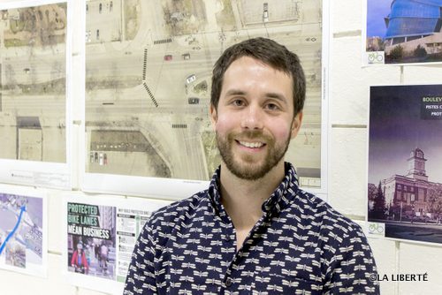 Le résident de Saint-Boniface et nouveau membre du conseil d’administration de l’ARVSB, Stéphane Dorge, a présenté son projet de piste cyclable sur Provencher.