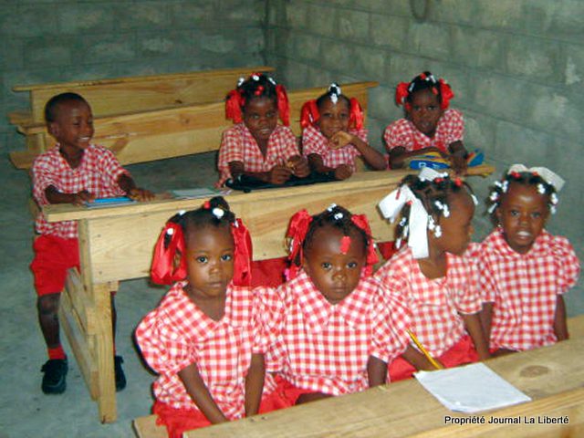 Haïti, école élémentaire Chanclotte 01