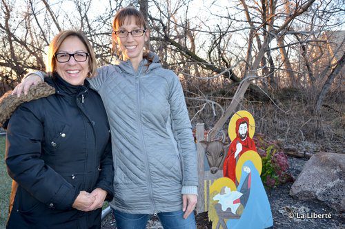 Jacqueline Leclair et Mélanie Sparks se préparent pour la Tournée de Noël Venez Chez-Nous, à Saint-Laurent.