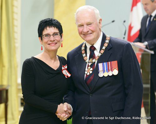 GG01-2015-0319-024September 23, 2015Rideau Hall, Ottawa, Canada Raymonde Gagné, C.M., O.M.His Excellency the Right Honourable David Johnston, Governor General of Canada, presided over an Order of Canada investiture ceremony at Rideau Hall, on Wednesday, September 23, 2015, The Governor General, who is chancellor and Principal Companion of the Order, bestowed the honour on 9 Officers and 35 Members.His Excellency presents the Member of the Order of Canada insignia to: Raymonde Gagné, C.M., O.M.The Order of Canada was created in 1967, during Canada’s centennial year, to recognize outstanding achievement, dedication to the community and service to the nation. Since its creation, more than 6 000 people from all sectors of society have been invested into the Order.Credit: Sgt Ronald Duchesne, Rideau Hall, OSGG