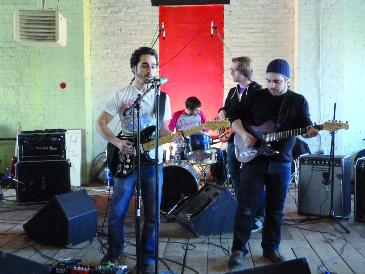MIC4 Bottlecap Blues Band