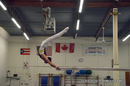 Remi Stockwell s’entraîne à la gymnastique plus de vingt heures par semaine.