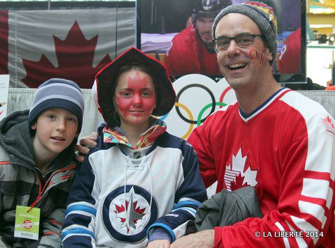 Paul Toupin, sa fille Brianne MacDonald et son fils Yanik Toupin.