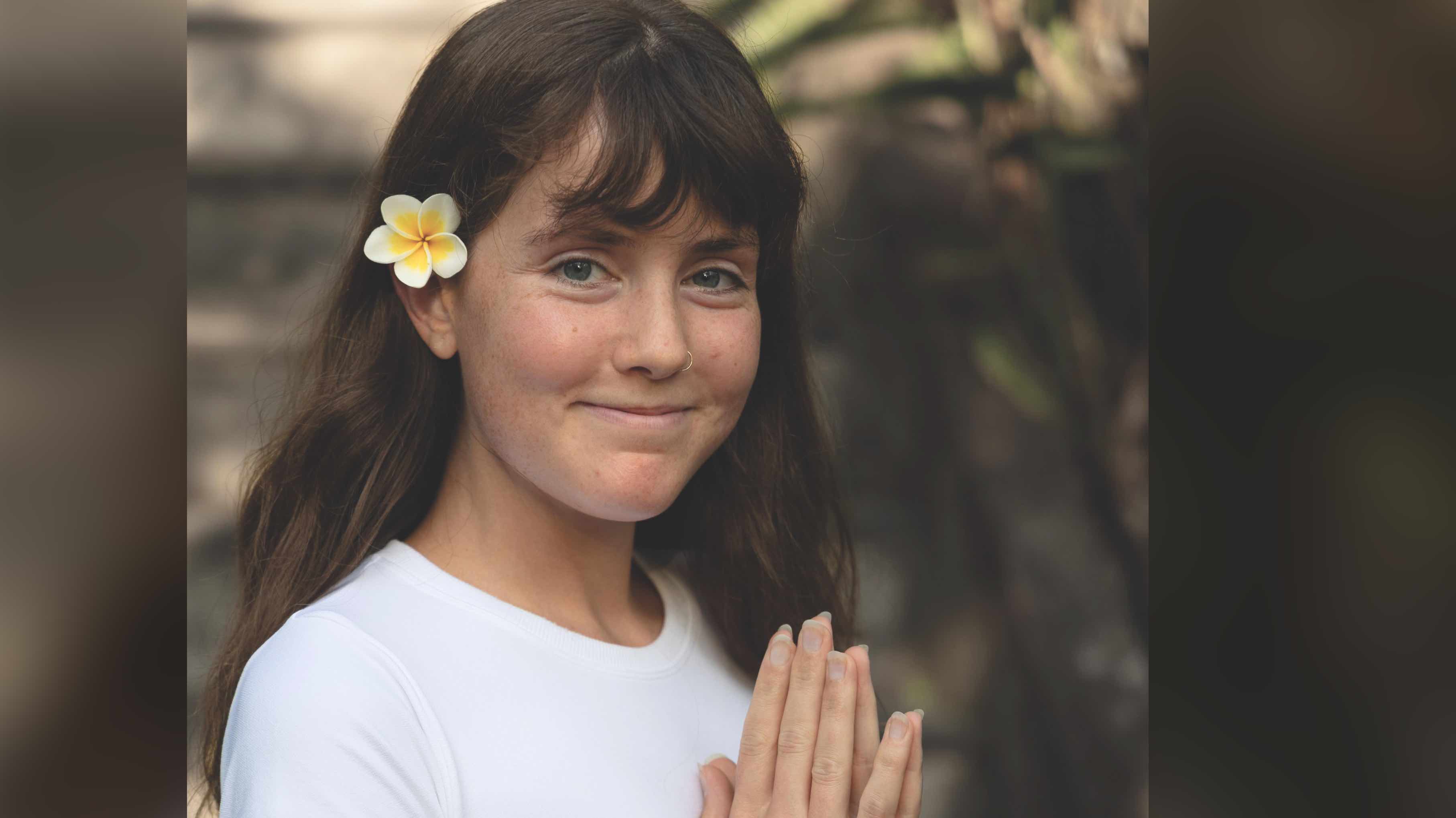 Danèle Déquier a notamment étudié le Yoga en Asie. (photo : Gracieuseté Danèle Dequier)