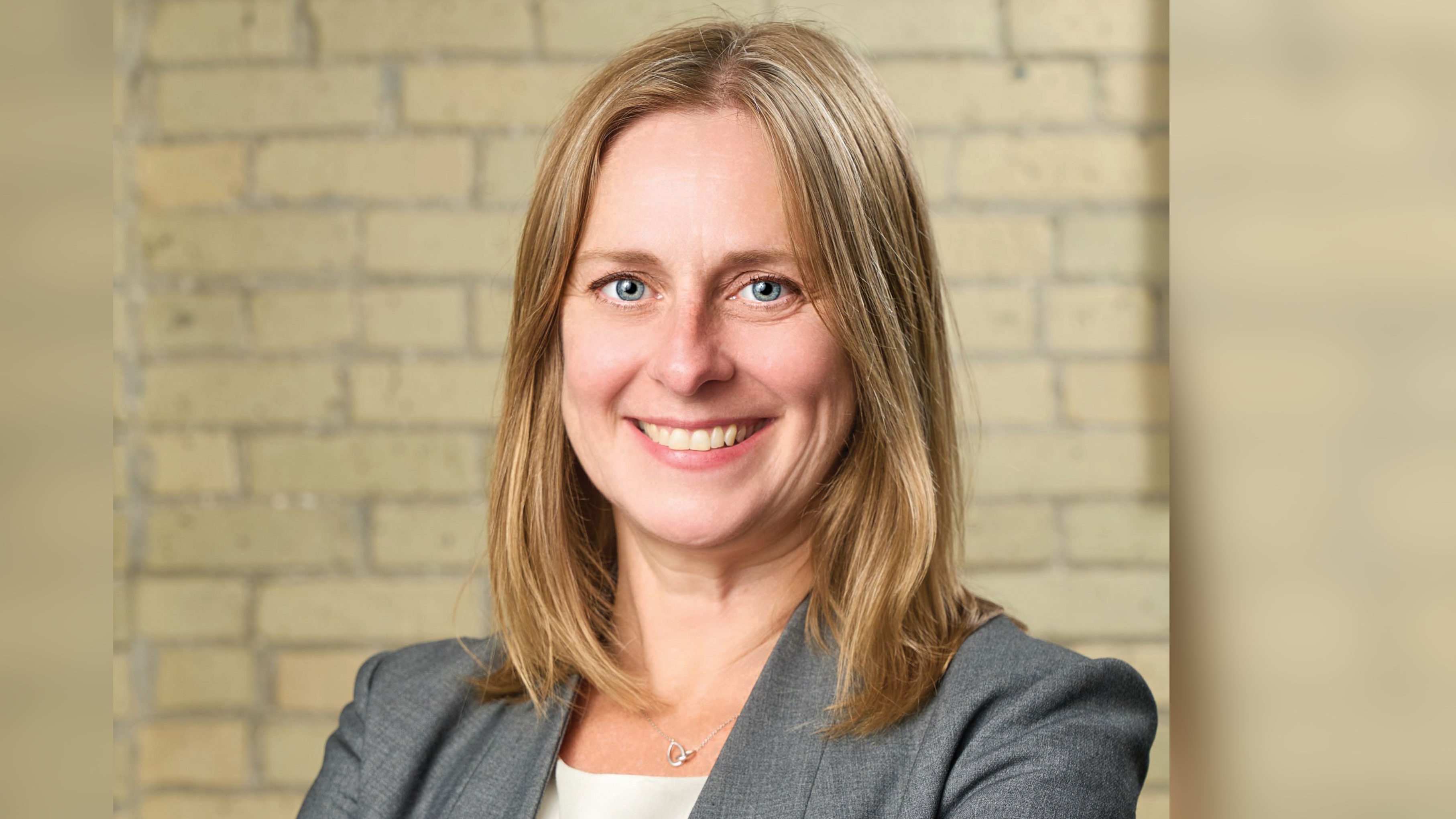 Lynne Skromeda