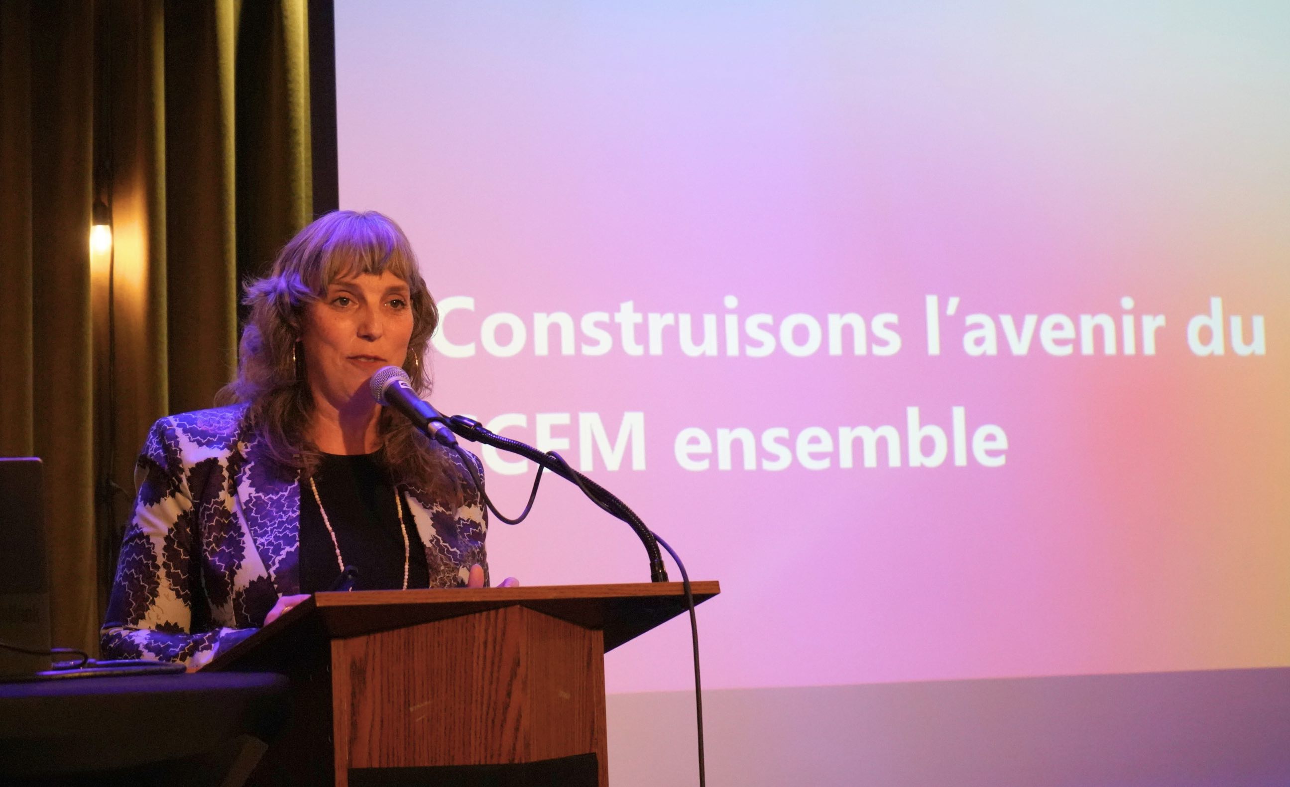 Ginette Lavack, directrice générale du CCFM, a présenté le Rapport annuel à la communauté.