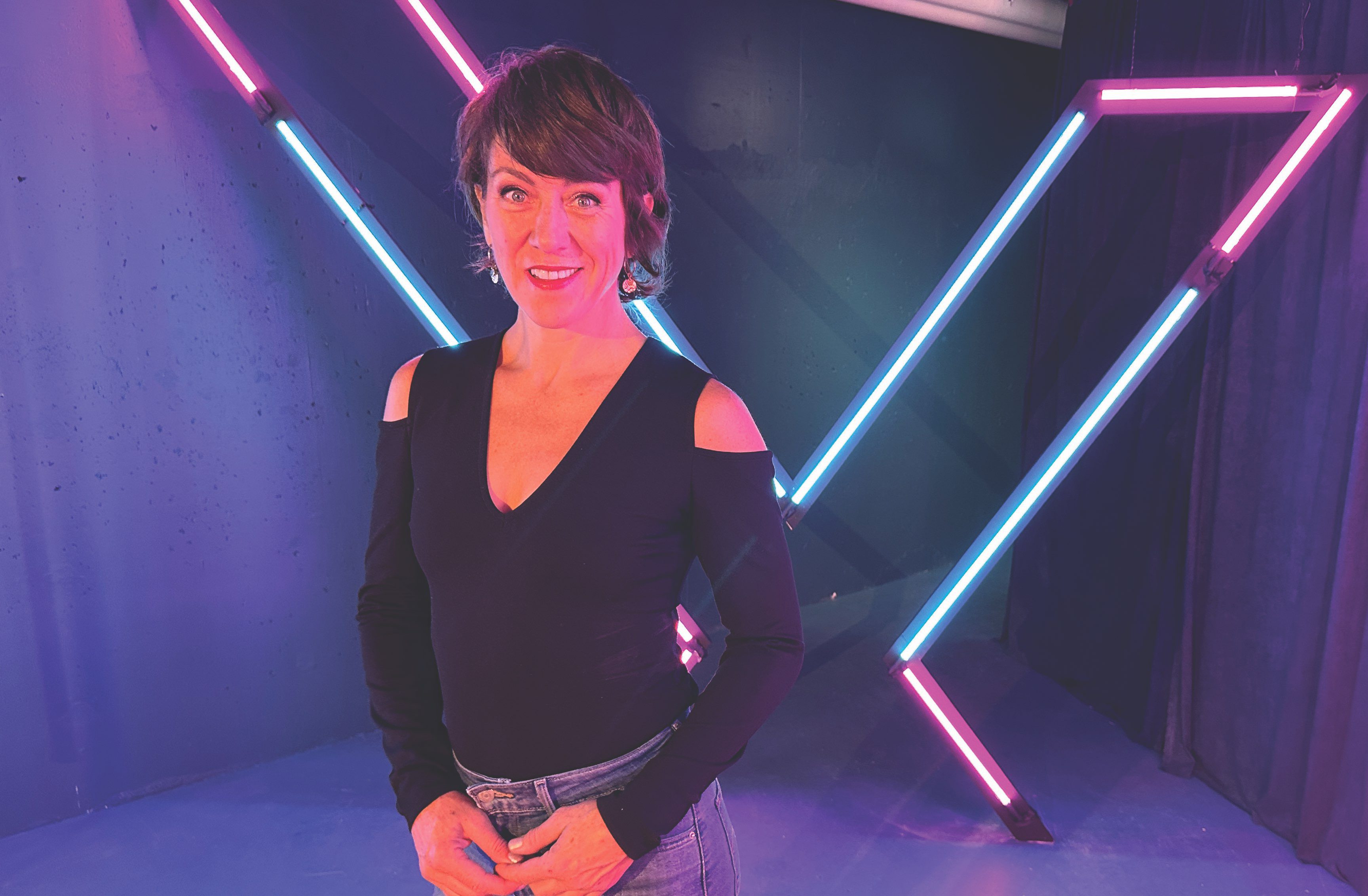 Geneviève Murchison sur le nouveau plateau de l’émission Connexion.