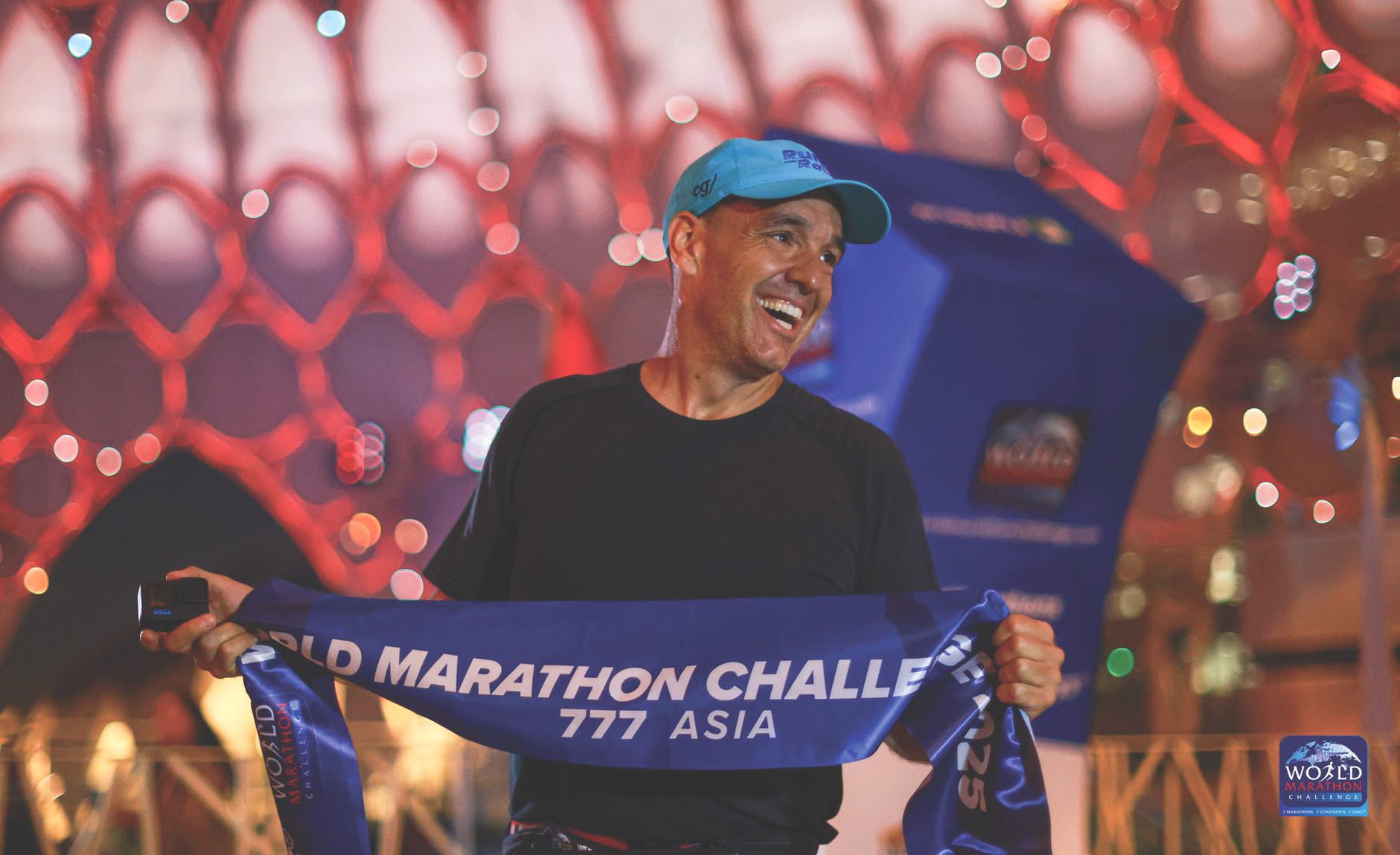 Robert Tétrault a participé au World Marathon Challenge.
