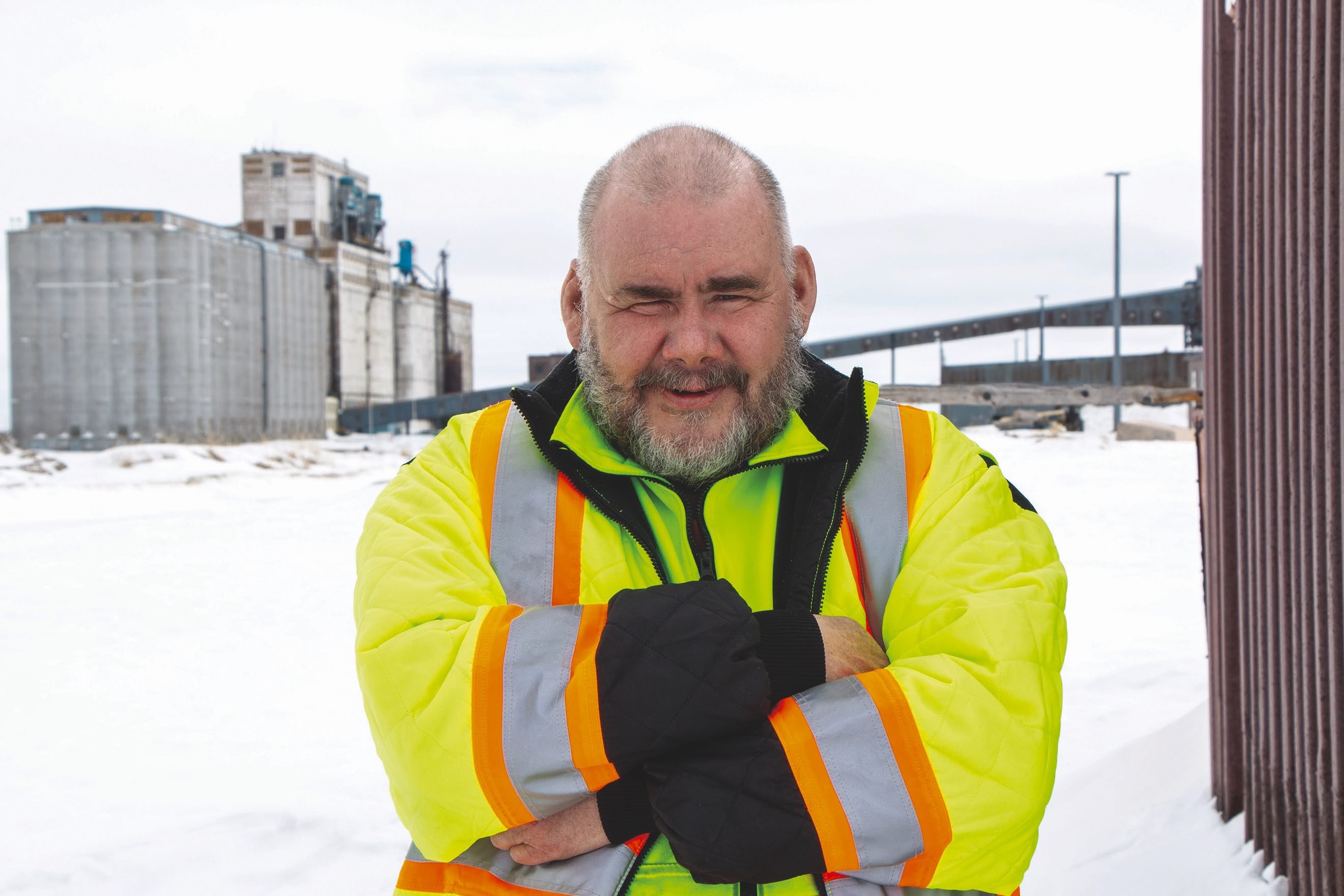 Shane Hutchins est le directeur du port de Churchill