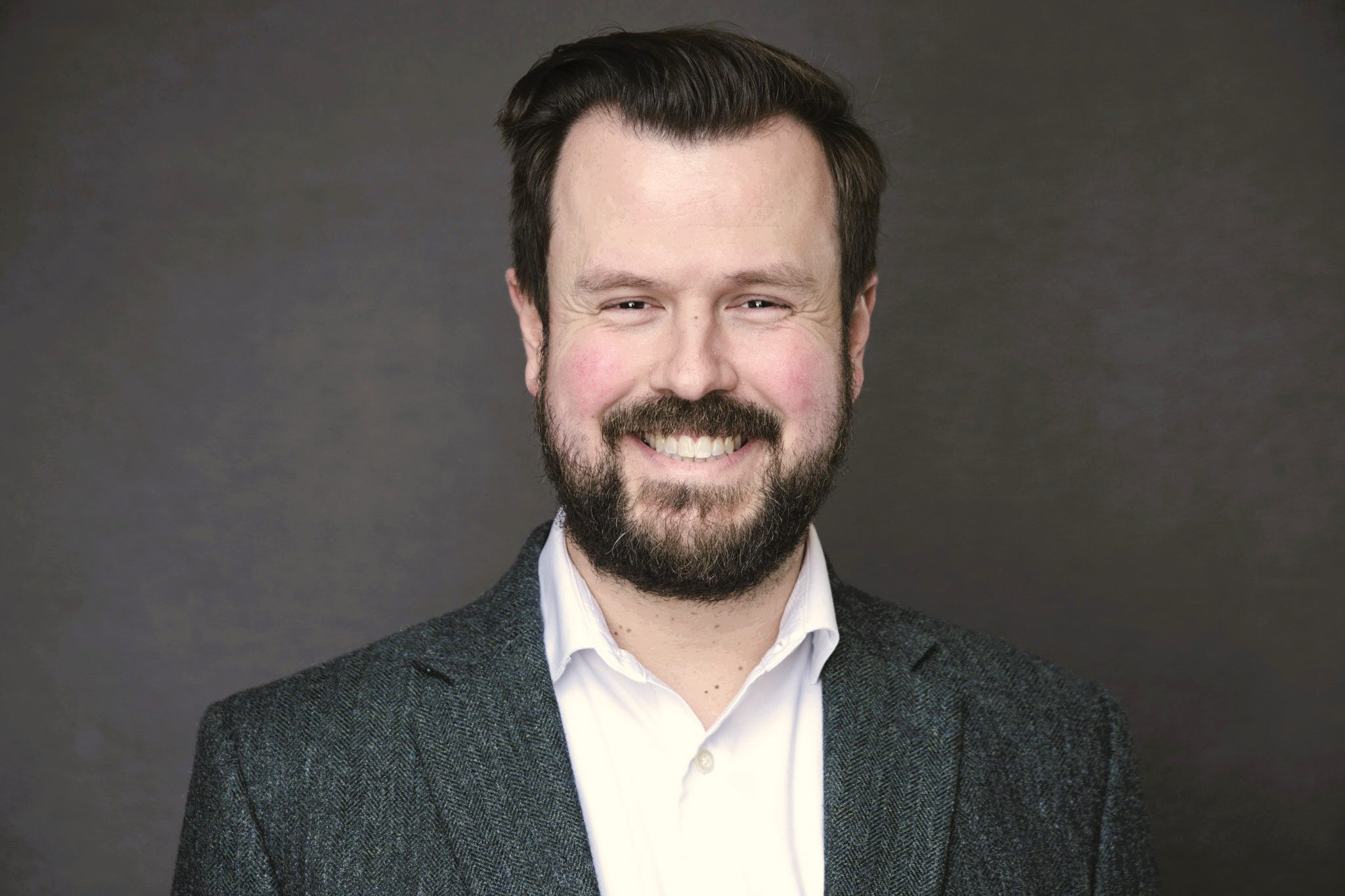 Eric Merkley est professeur adjoint de sciences politiques à l’Université de Toronto, où il est également directeur du Policy, Elections, and Representation Lab.