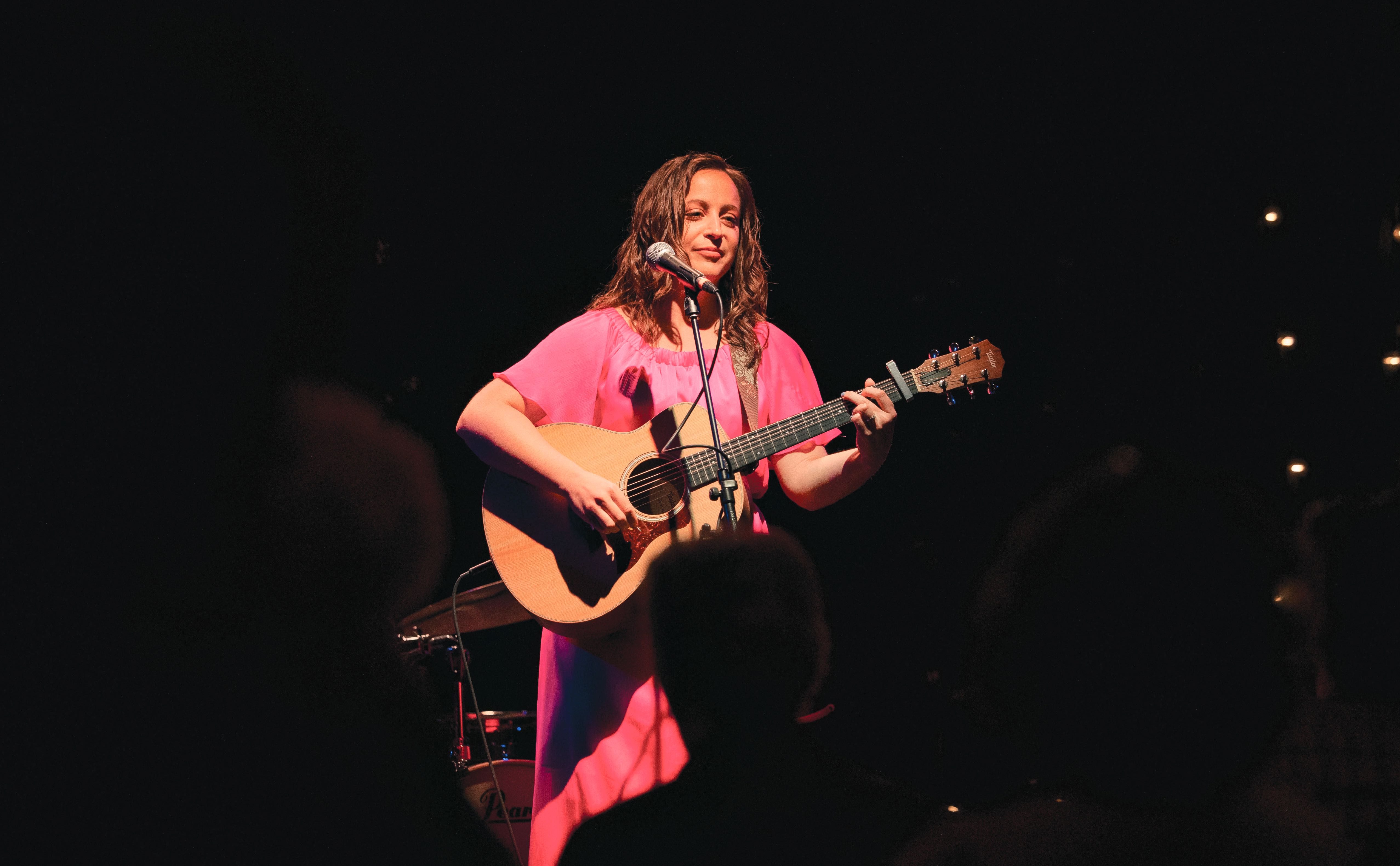 Flora Luna.