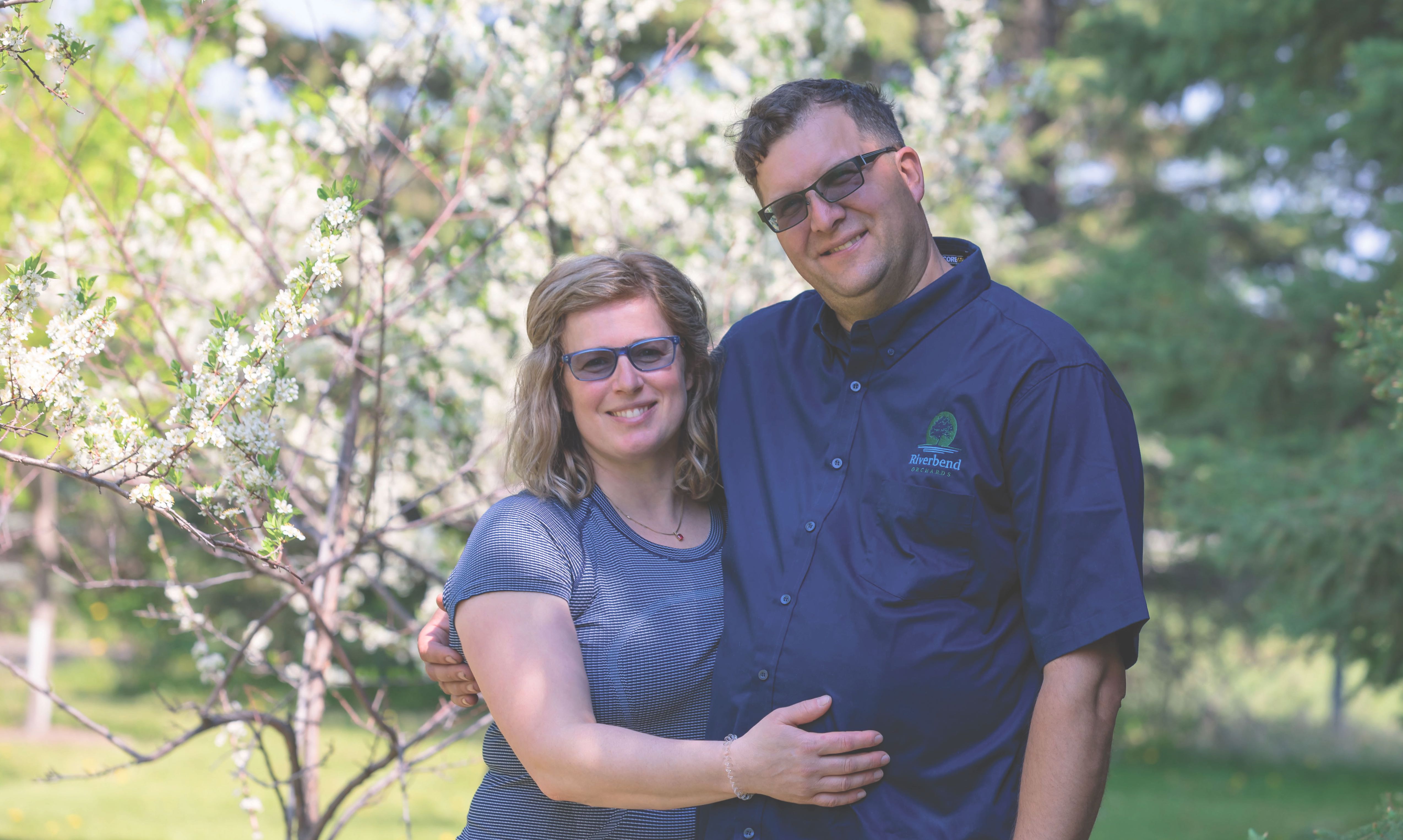 Karen et Philip Ronald sont les propriétaires de Riverbends Orchard.