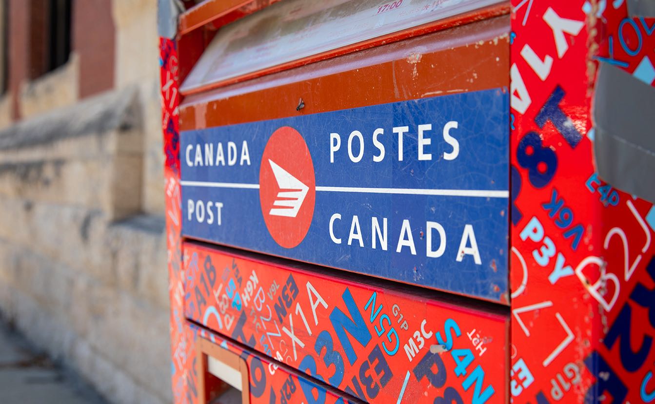 Postes Canada dit aussi que pour les six premiers mois de 2025, la perte d’exploitation s’élève à 507 millions $, contre 490 millions $ à la même période en 2024.