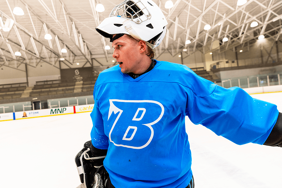 Justin Perreault, 18 ans, gardien de hockey pour les Winnipeg Blues. 