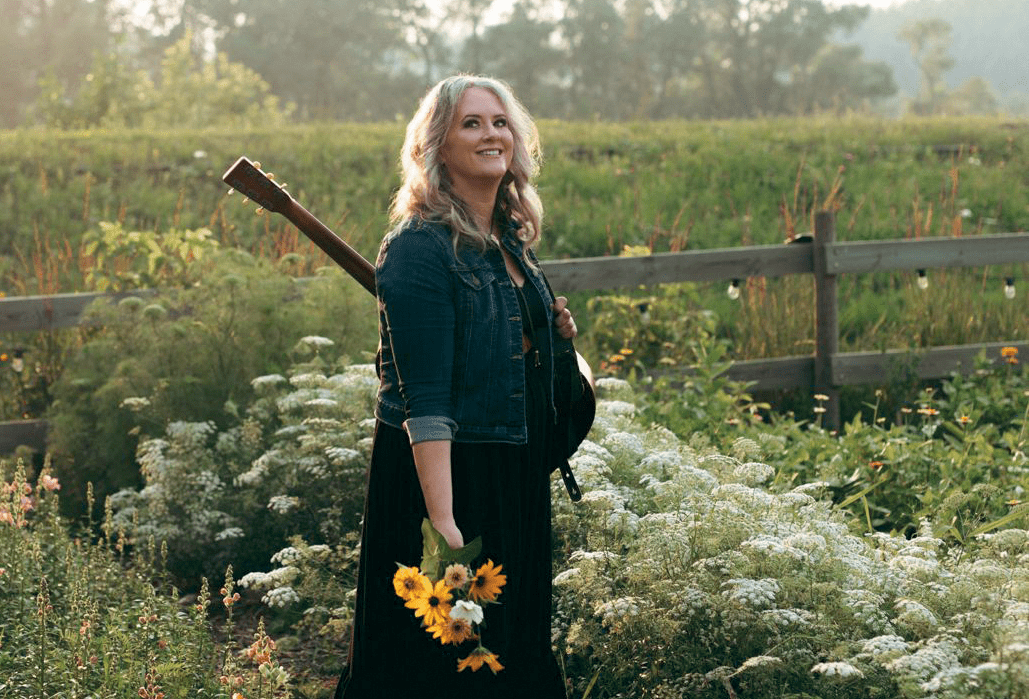 Jocelyne Baribeau sera le 2 mars en concert à Winnipeg pour présenter 200 Acres, son tout nouvel album.