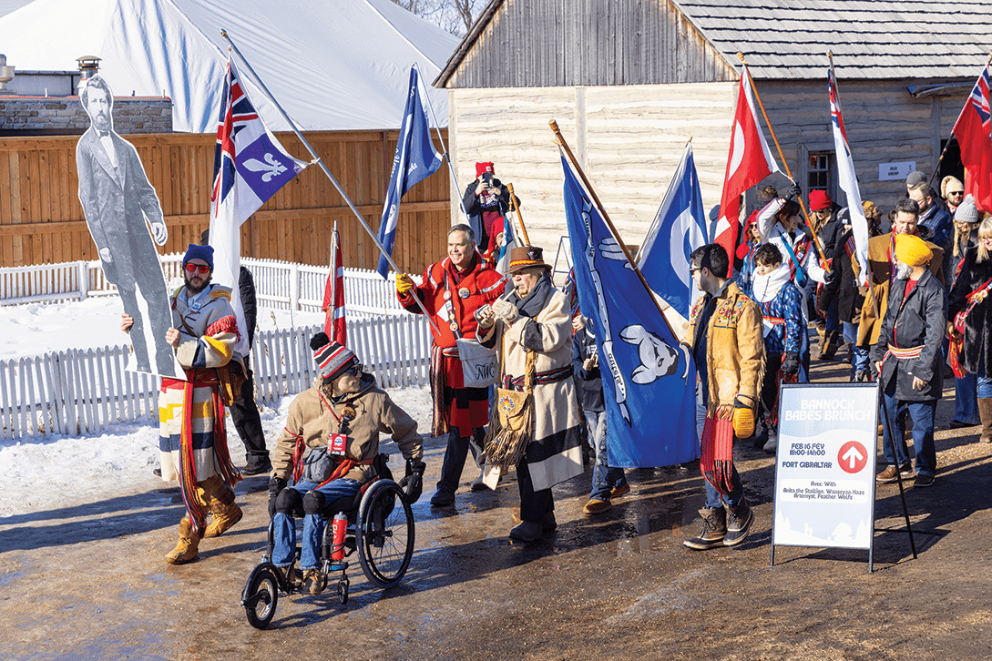 La marche annuelle Maarsh aek lii Michif a eu lieu ce 16 février, à midi, sur le site du Festival du Voyageur, au parc Whittier, à Saint-Boniface, dans le cadre de la Journée Louis Riel.