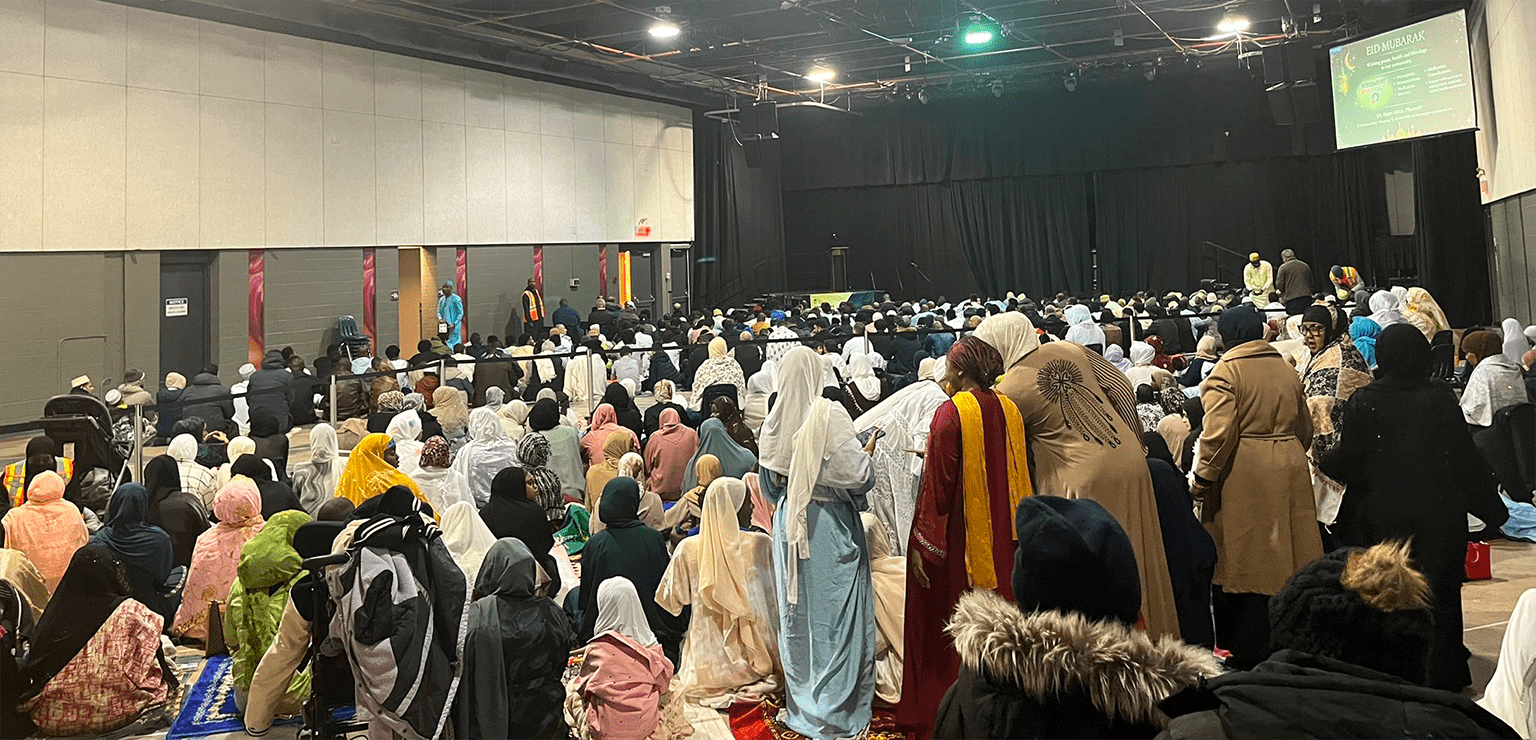 Des centaines de fidèles étaient ce vendredi au Centre culturel franco-manitobain pour célébrer l’Aïd El Fitr.