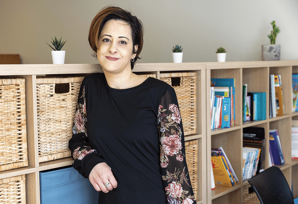 Mouna Goddi, conseillère à l’organisme de soutien aux femmes Pluri-elles.