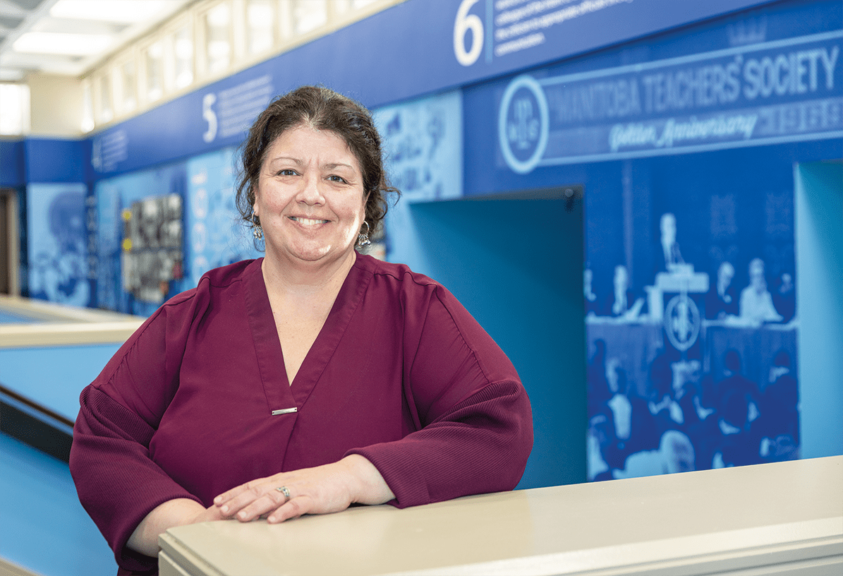 Lillian Klausen, présidente de la Manitoba Teachers’ Society.