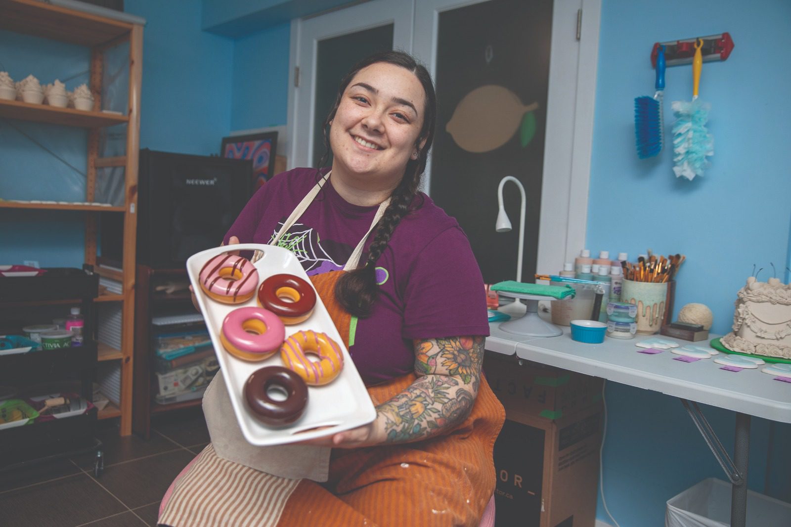 Solange Roy est une artiste autochtone francophone spécialisée dans la céramique. (Photo : Marta Guerrero)