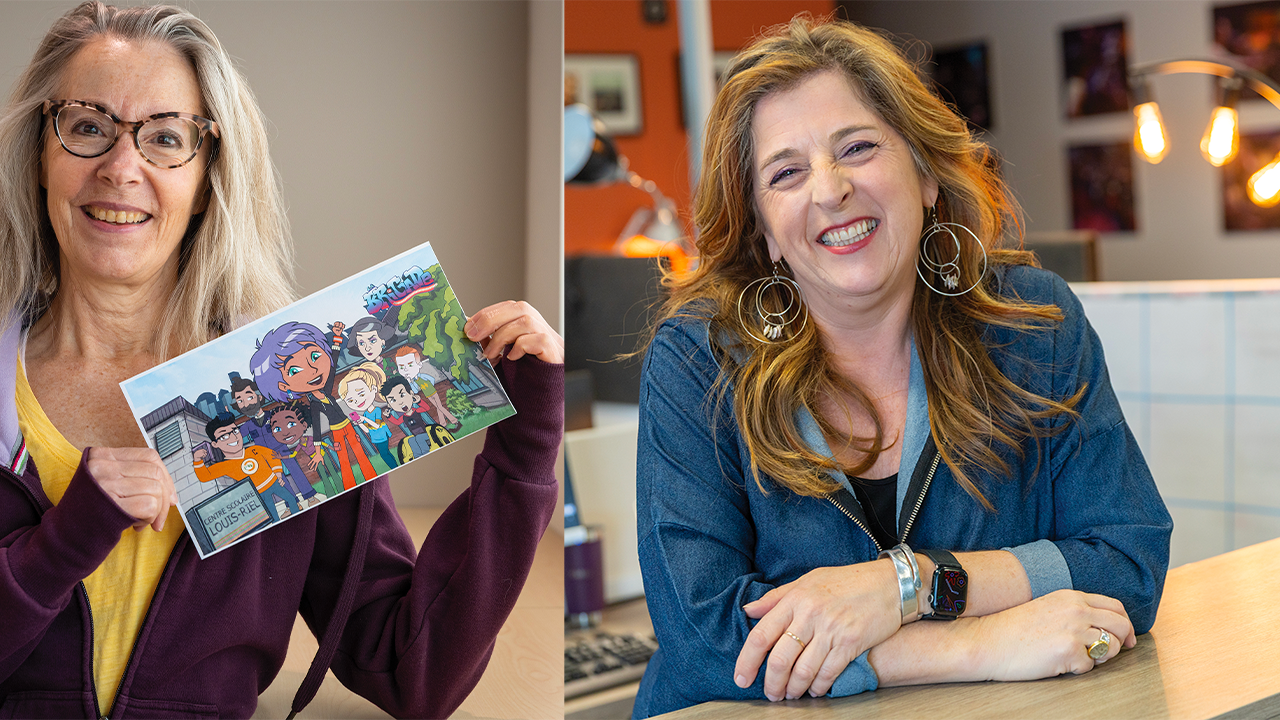 Louise Deniset, productrice chez Manito Média, avec une affiche pour La Brigade, la série en lice aux Prix d’excellence de l’AMJ. Micheline Arbez, productrice principale et propriétaire des Productions Rivard, est ravie de voir Féeli Tout, en nomination aux prix de l’AMJ.