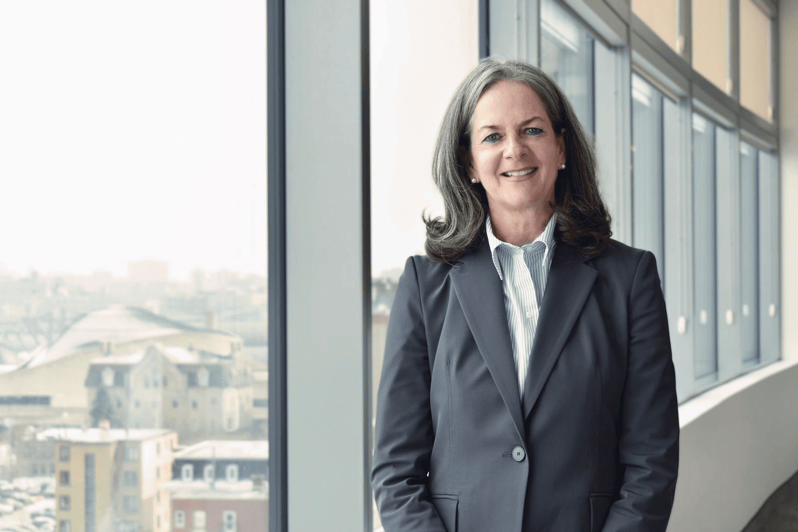 Kelly Burke, commissaire aux langues officielles.