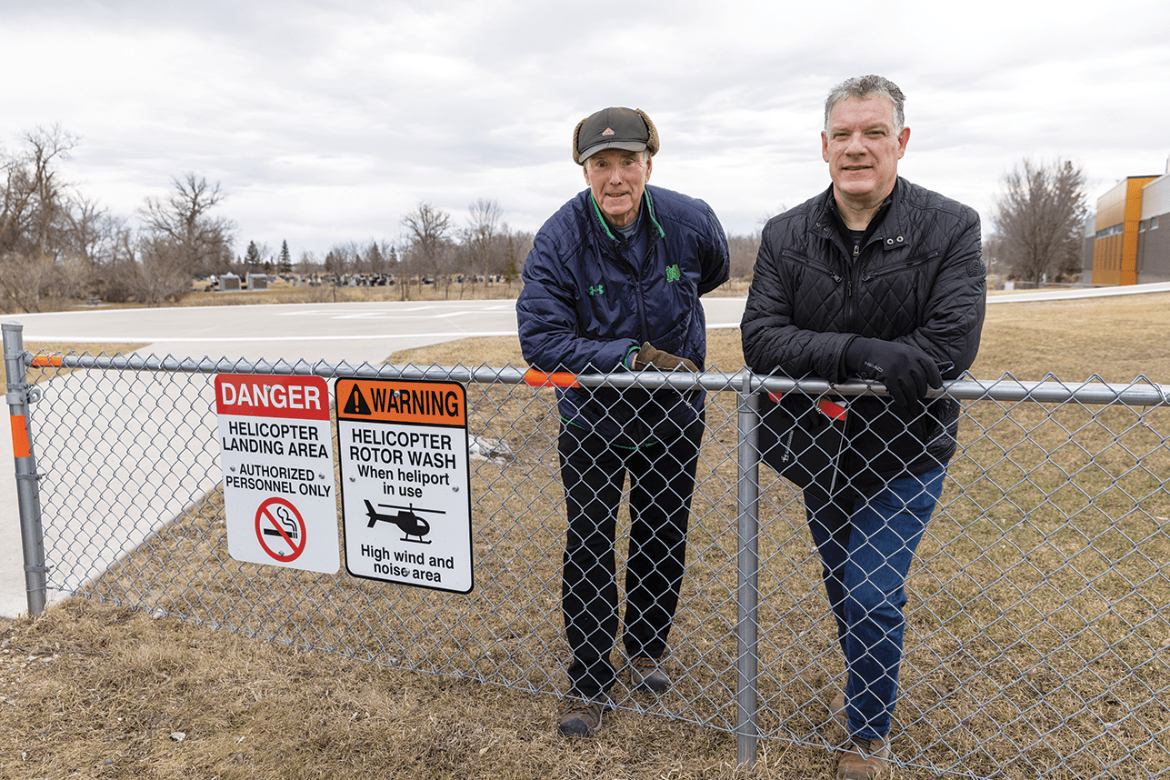 Raymond Laflèche, bénévole et président du Fonds Hôpital Sainte-Anne et Marc Charrière, directeur du Fonds Hôpital Sainte-Anne.