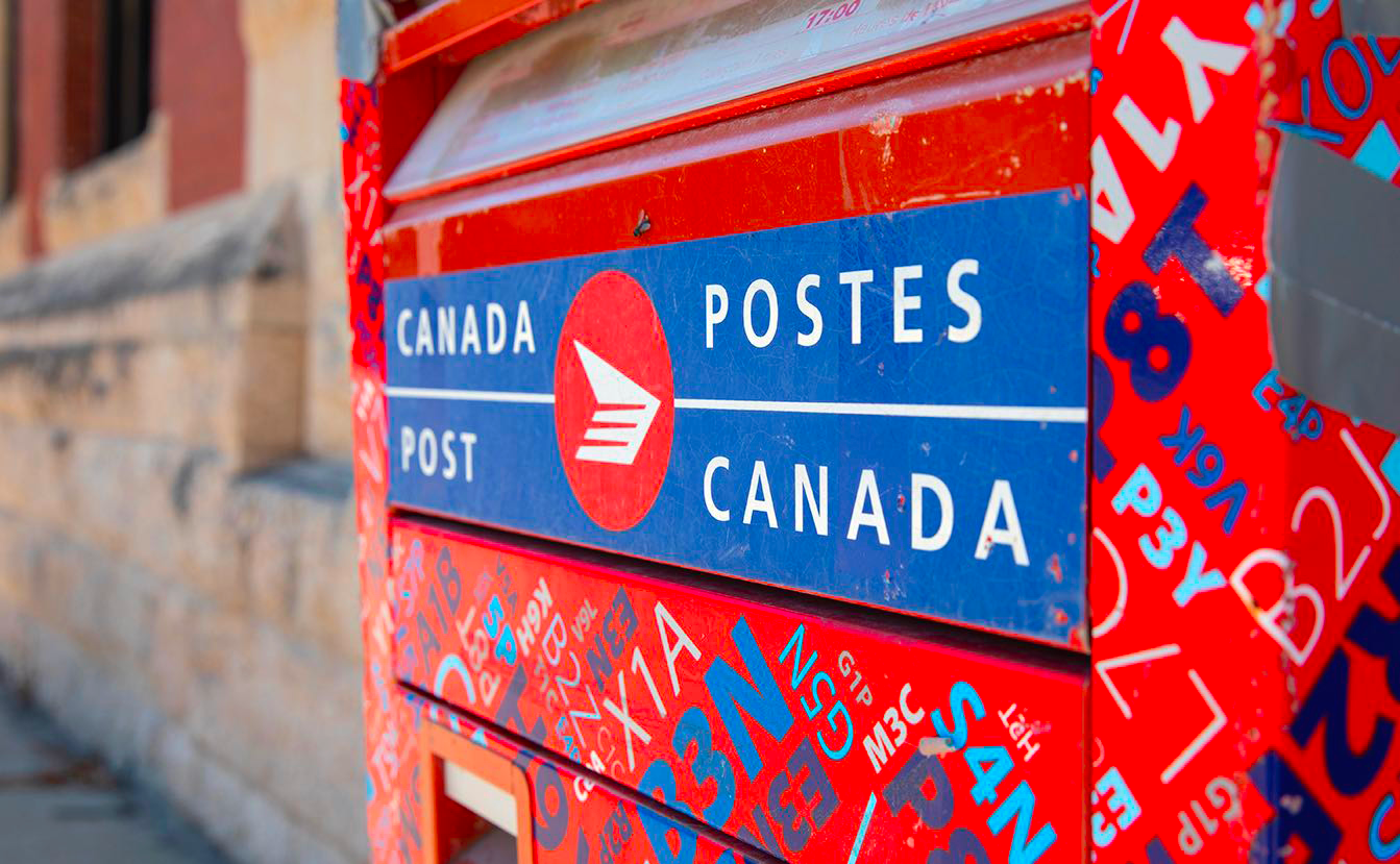 Le gouvernement fédéral attendait une transformation nécessaire de Postes Canada pour trouver la viabilité.