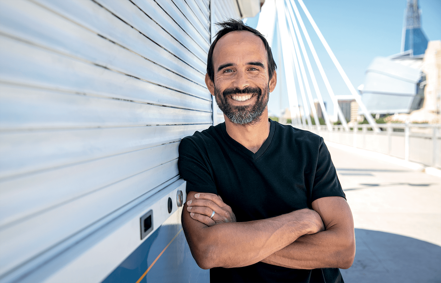 Charles Clément est co-fondateur et producteur chez Manito Média.