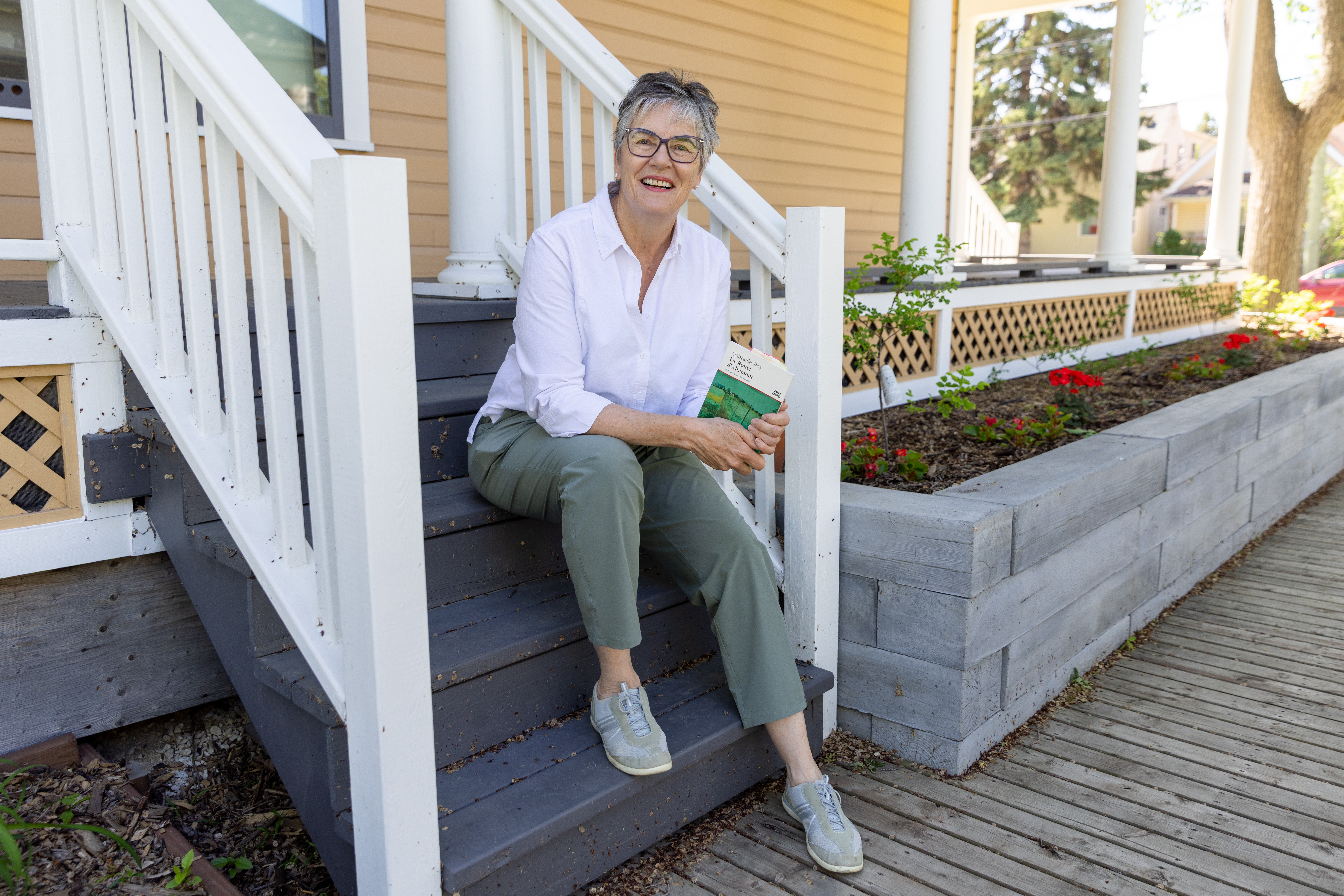 Rita Morier, bénévole pour la Maison Gabrielle-Roy et responsable du projet de balado « Un moment avec Gabrielle » (Photo: Alicia Régnier)