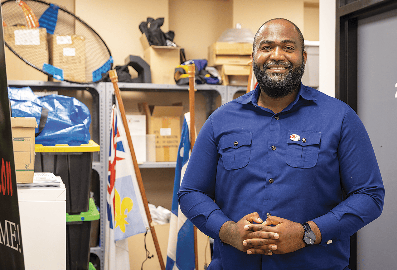 Deri Nsambu Kembukuswa, directeur de la programmation et des opérations de l’Union nationale métisse Saint-Joseph du Manitoba.