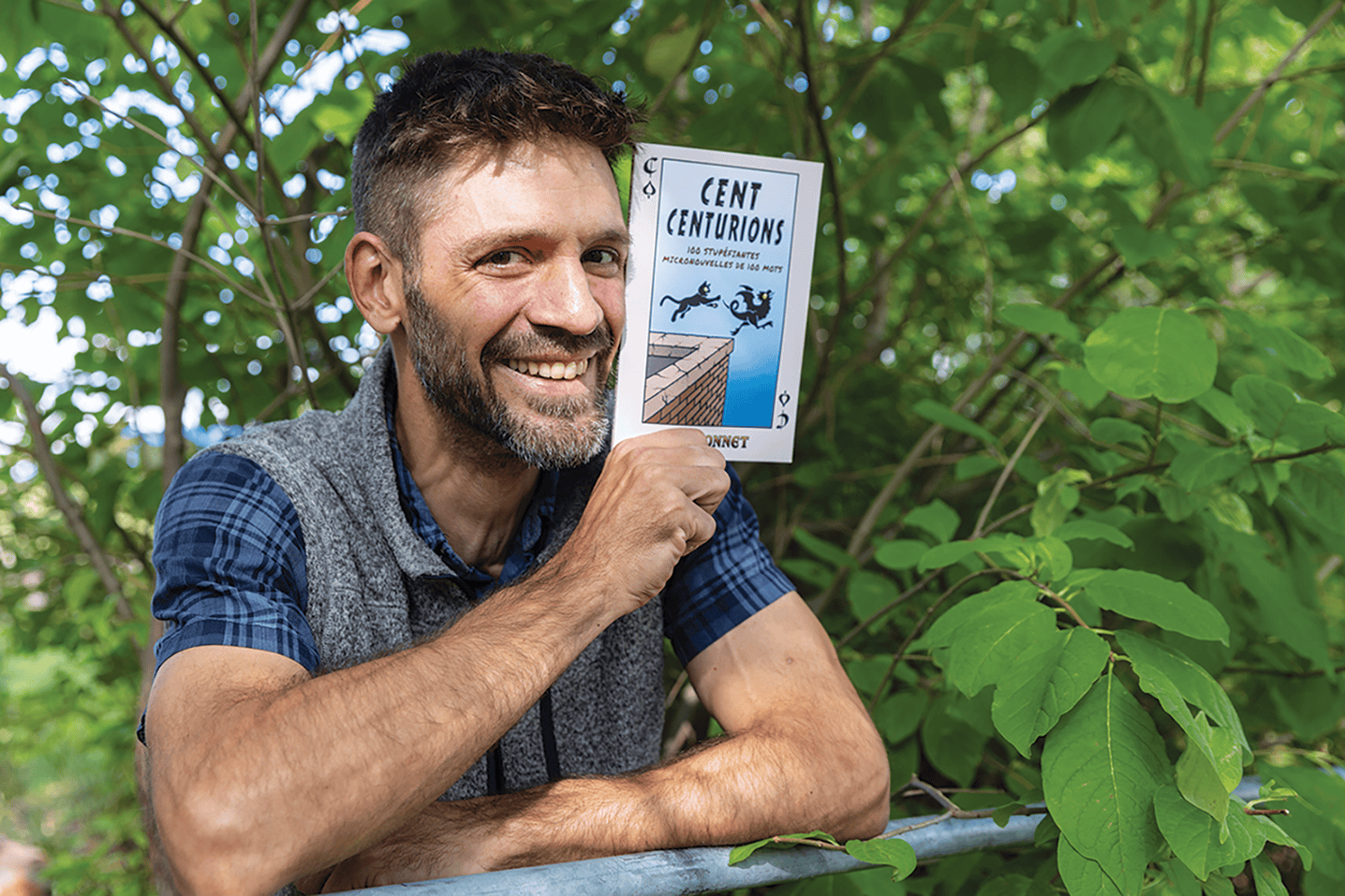 François Beaudette, alias PJ Bonnet, est l’auteur du recueil de micronouvelles Cent centurions, à découvrir dès ce 16 septembre.