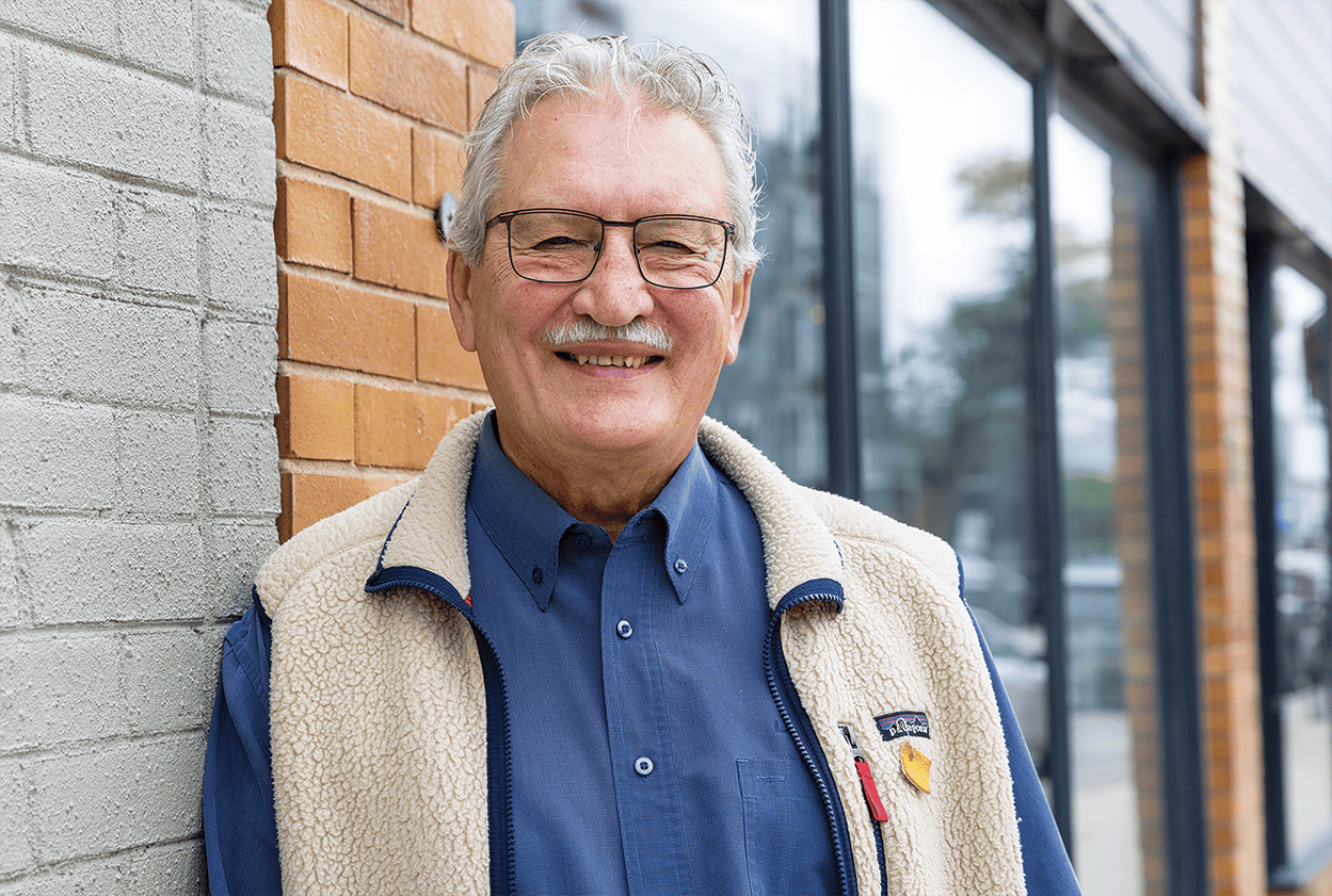 Pierre Beaudoin, enseignant, leader communautaire s’est vu reconnaître par Santé en français pour ses 25 ans de bénévolat.