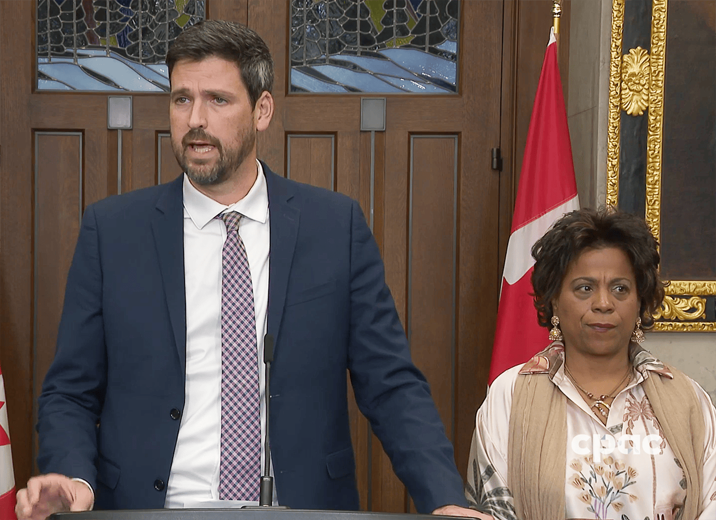 Le ministre de la Justice Sean Fraser et la ministre de la Santé Marjorie Michel ont présenté les prochaines étapes concernant la législation du gouvernement du Canada relative à l’aide médicale à mourir.